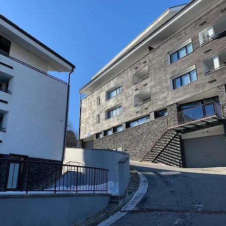 Apartament Pinus *